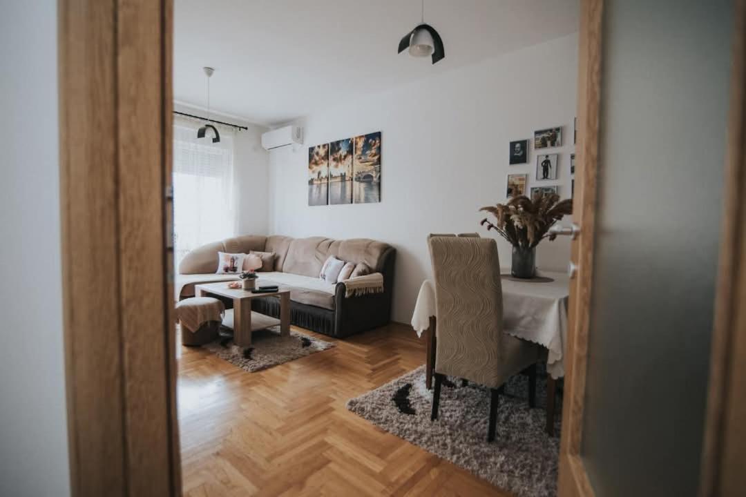 Apartment Peckham 特雷比涅 外观 照片